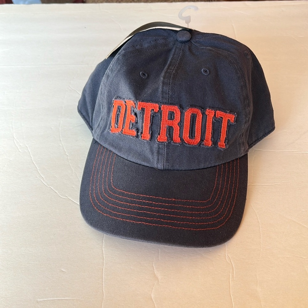 47 OS Tigers Navy Baseball Cap